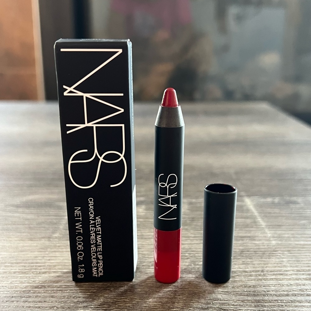 New Nars Velvet Matte Lip Pencil 1.8g in Cruella